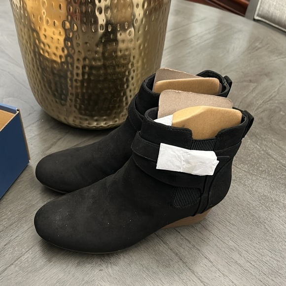 Dr. Scholl's Shoes Women's Berlin Booties Ankle Boot - Picture 6 of 9